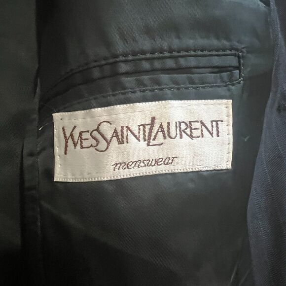 Yves Saint Laurent Menswear Blazer 100% Wool Pinstripe 40R Made in France Flaw - Picture 4 of 15